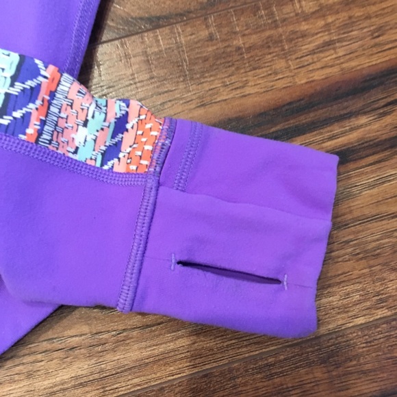 SALE Ivivva Jacket - Picture 5 of 8